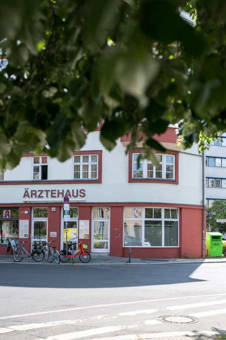 FamDental medical centre Weydingerstraße 18 Berlin Mitte