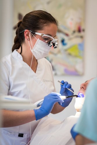 Fátima Azofra at work, FamDental